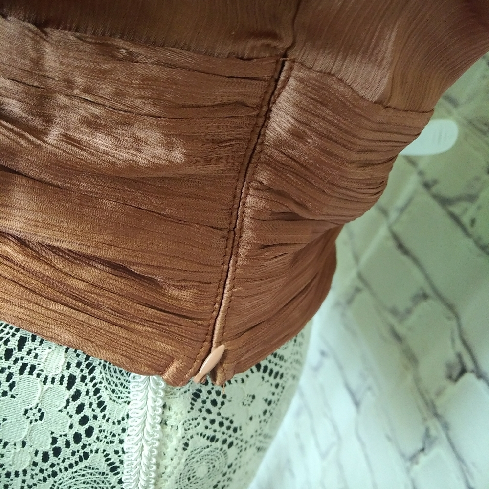 Open Back Blouse - Picture 3 of 6